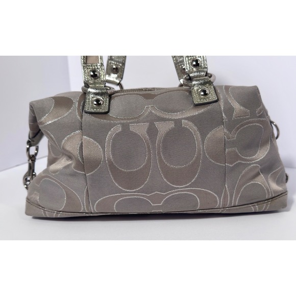 Coach Poppy Signature Lurex satchel shoulder handbag in Silver/gray metallic - Picture 3 of 12